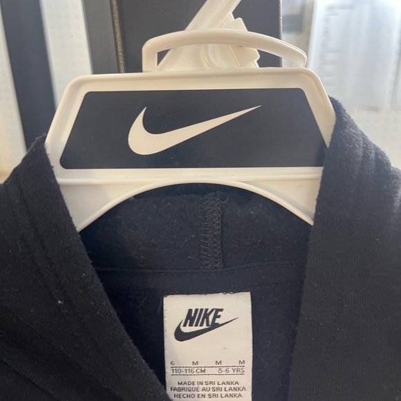 Kids Nike hooded sweatshirt and sweatpants set - Picture 3 of 3